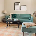 Agrilia Maison * Razáta