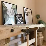 Agrilia Maison * Razáta