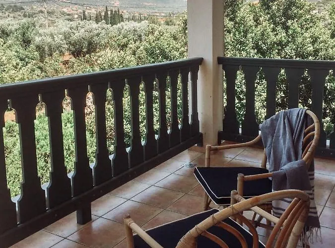 Agrilia Maison * Razáta