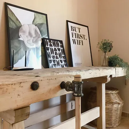 Agrilia Maison * Razáta