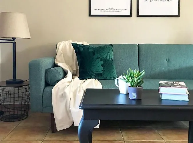 Agrilia Maison * Razáta