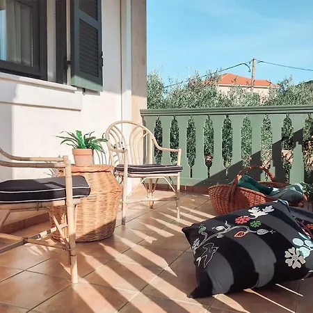 Agrilia Maison Apartamento